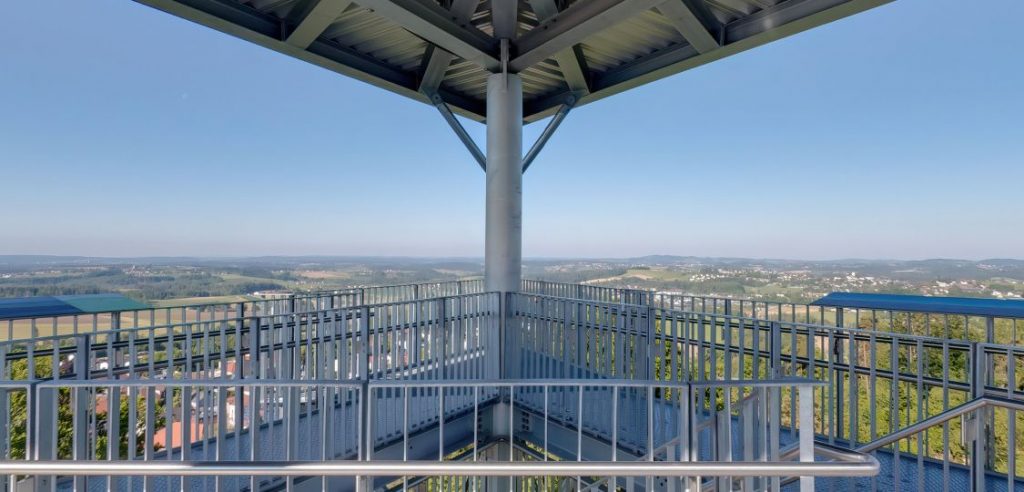 Aussichtsturm „Stoabruch“ - VICO.Tours