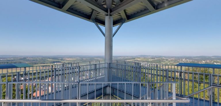 Aussichtsturm „Stoabruch“ - VICO.Tours