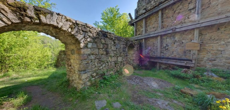Burgruine Dießenstein - VICO.Tours