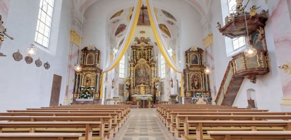 Pfarrkirche St. Martin - VICO.Tours