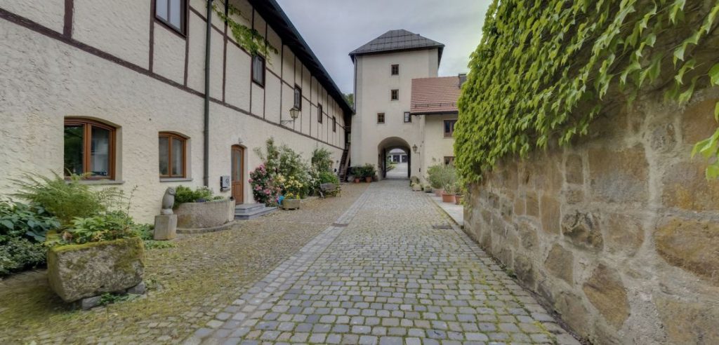 Schloss Fürsteneck - VICO.Tours