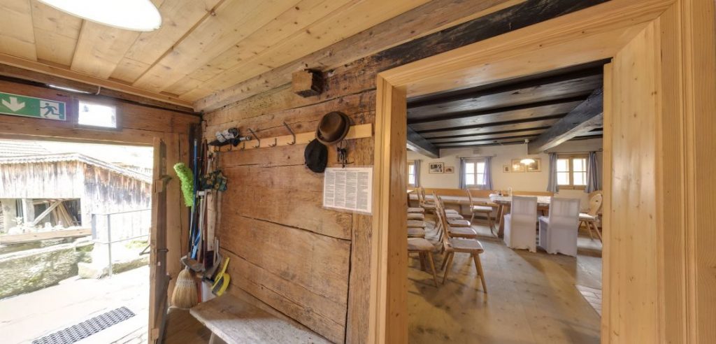 Schroihaus - VICO.Tours