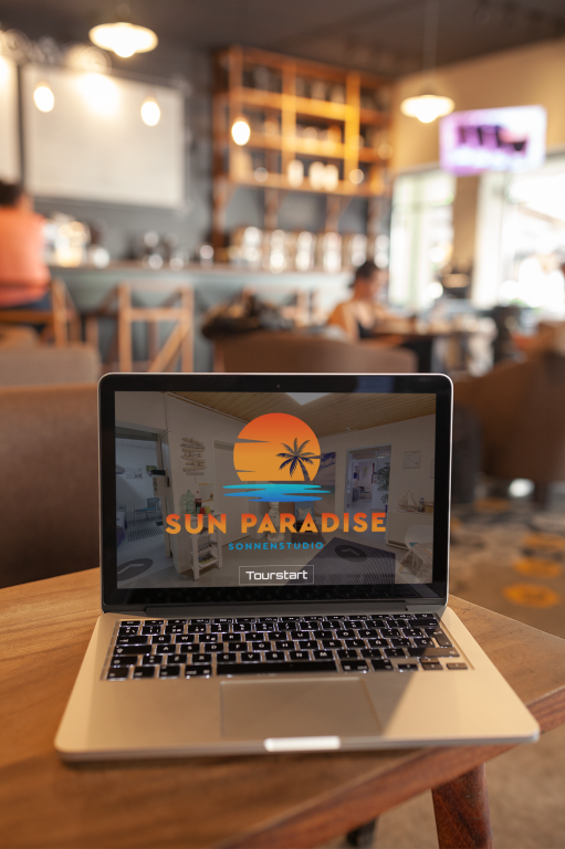 Vico Tours Referenz Mockup